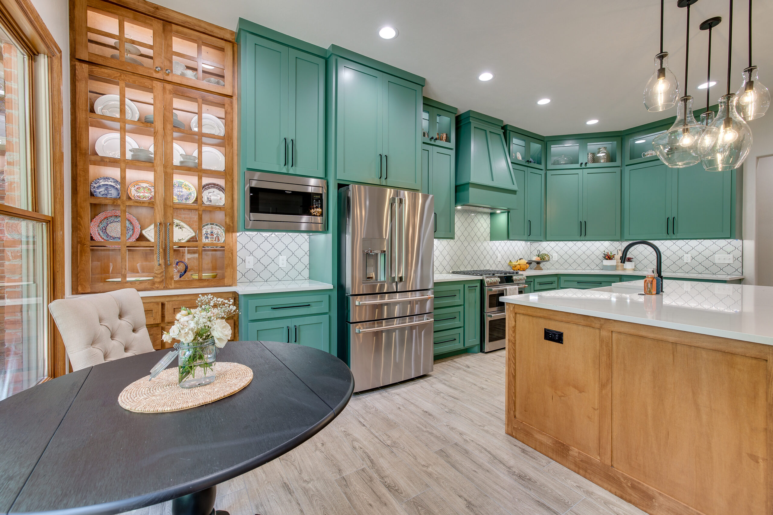 What are the most popular kitchen trends?